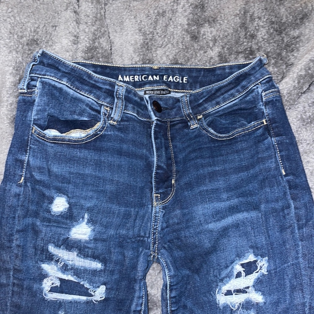 American Eagle blue jeans